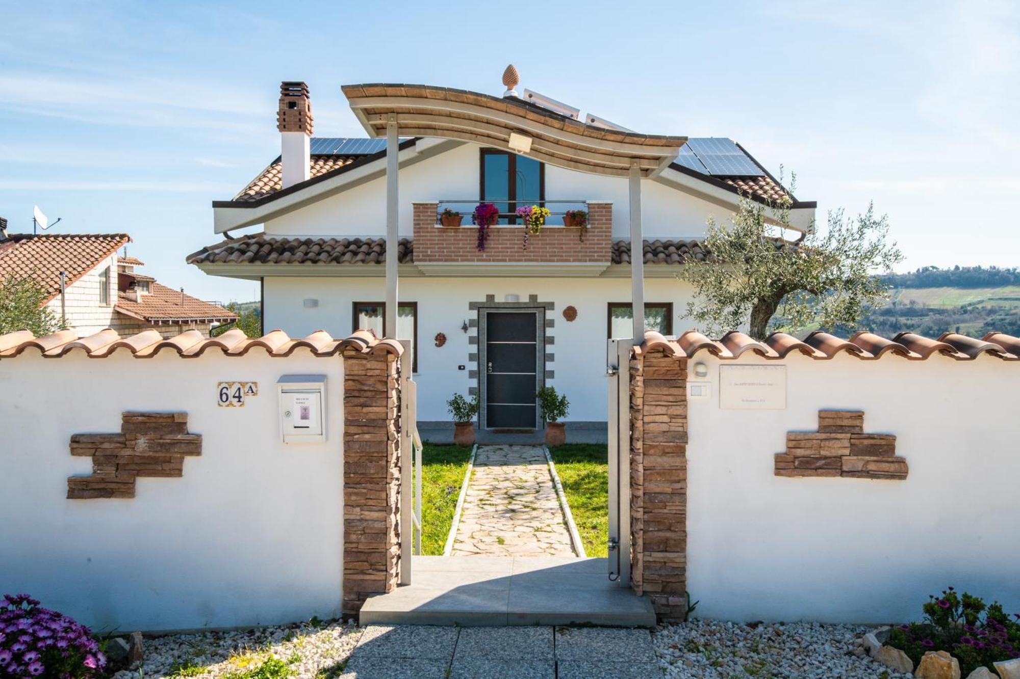 Villa Mastro Oleario 5 Dal Mare 30 Dai Monti Torrevecchia Teatina Exterior foto