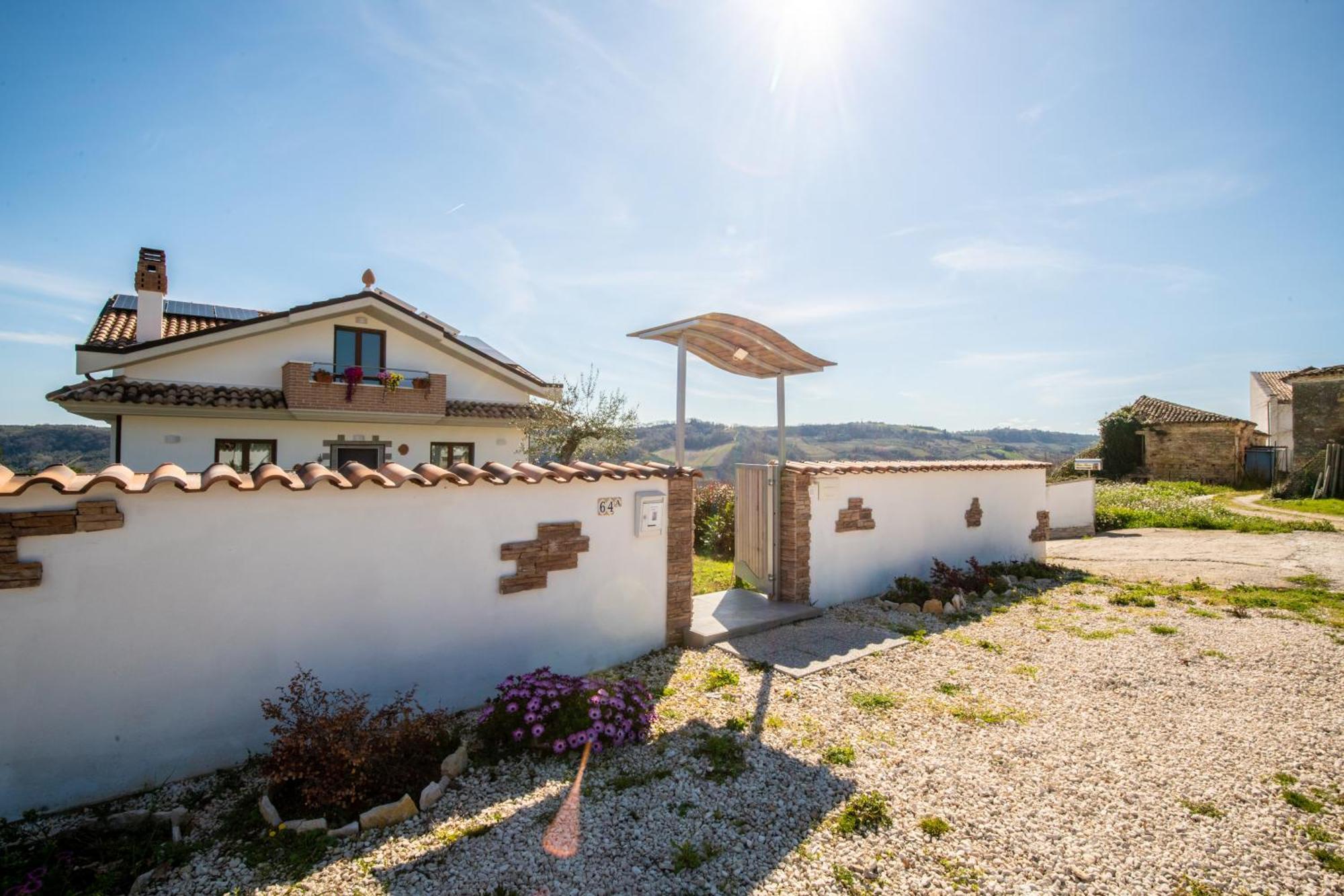 Villa Mastro Oleario 5 Dal Mare 30 Dai Monti Torrevecchia Teatina Exterior foto